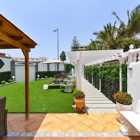 Holiday home Jacuzzi & Garden Playa del Ingles (Gran Canaria)